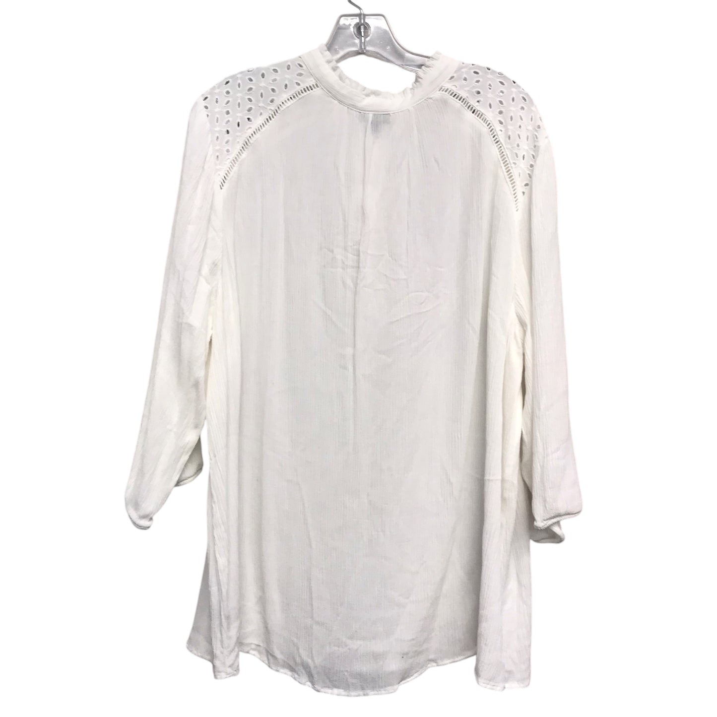 Top 3/4 Sleeve By Torrid In White, Size:3X