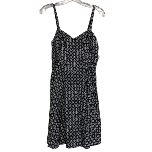 Dress Casual Short By Old Navy In Black & White, Size:S
