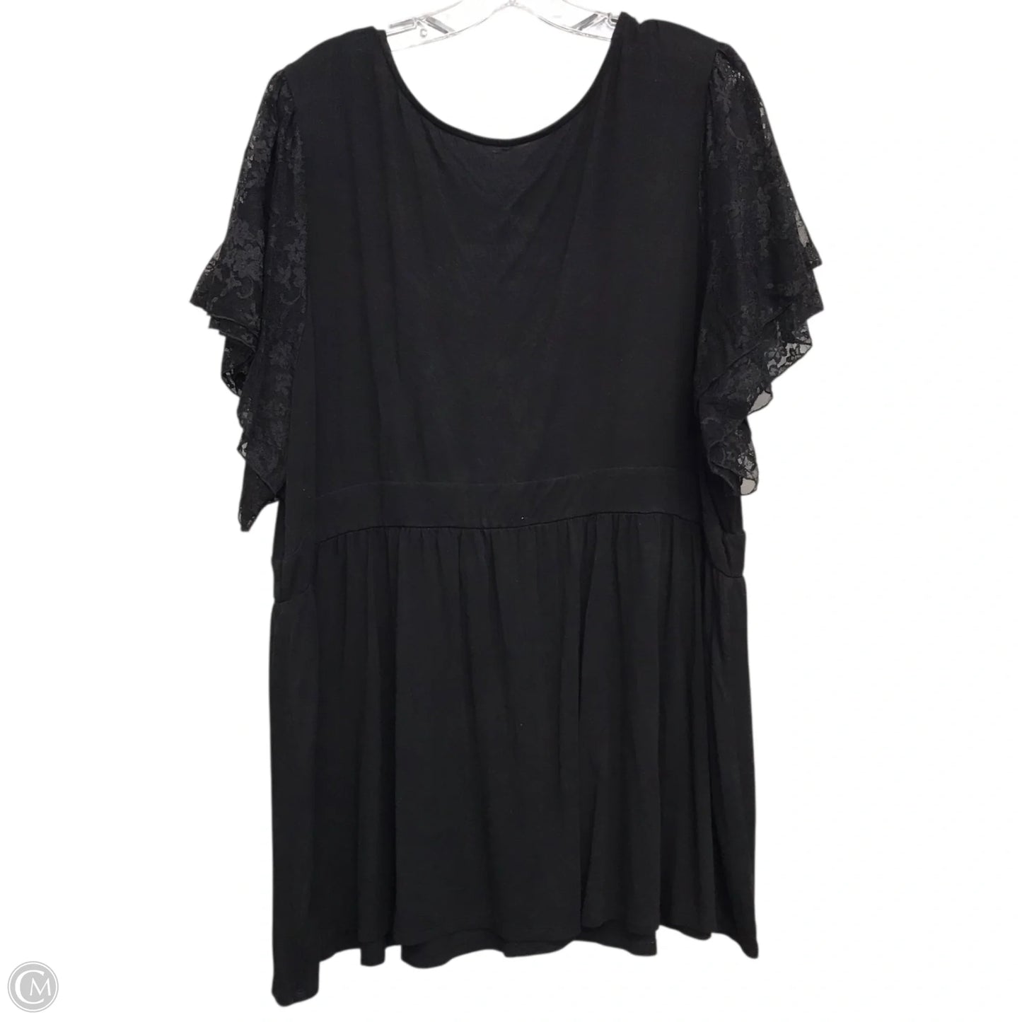Top Short Sleeve By Torrid In Black, Size: 4x