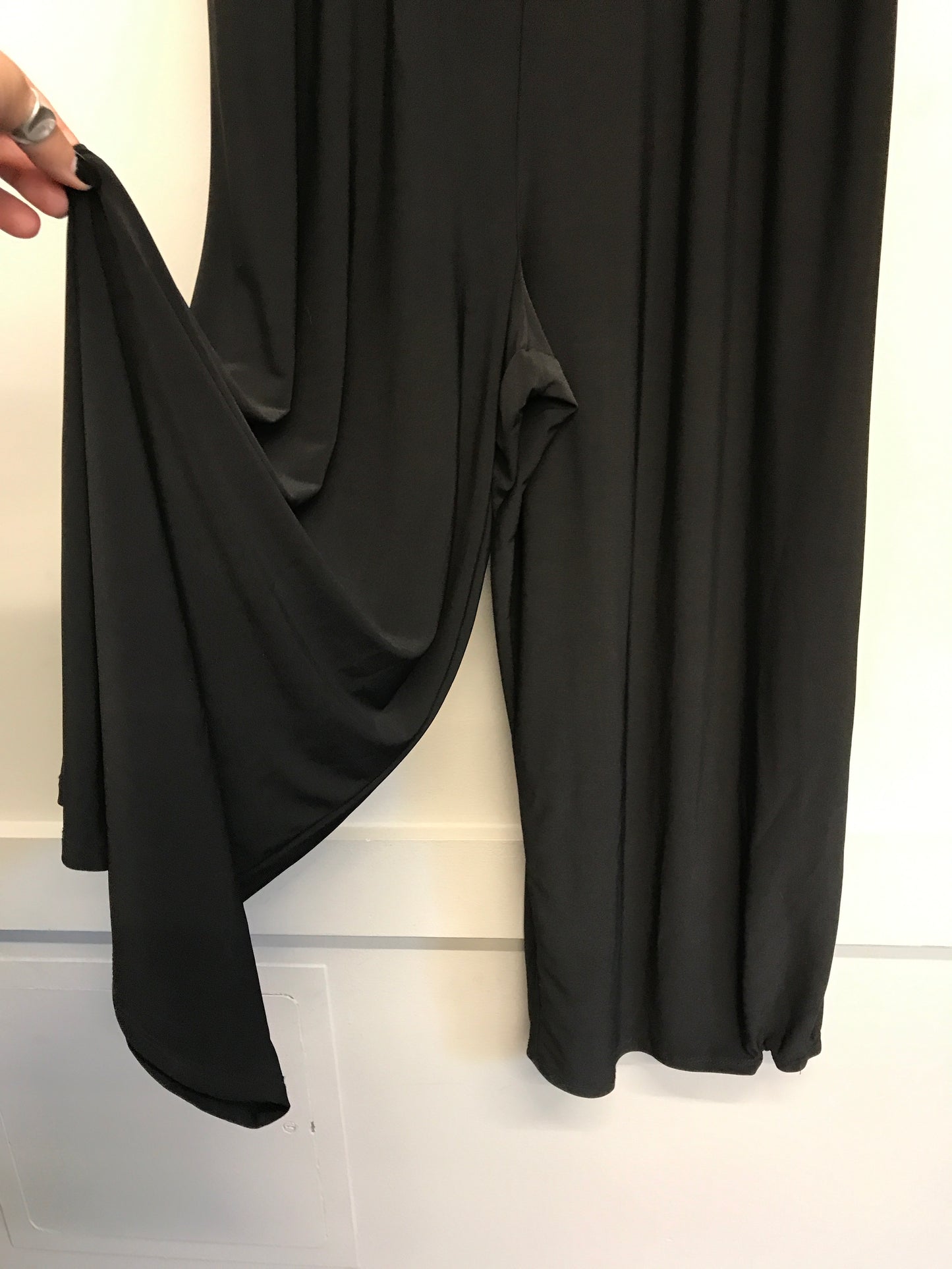 Jumpsuit By Tahari By Arthur Levine In Black, Size:Xl