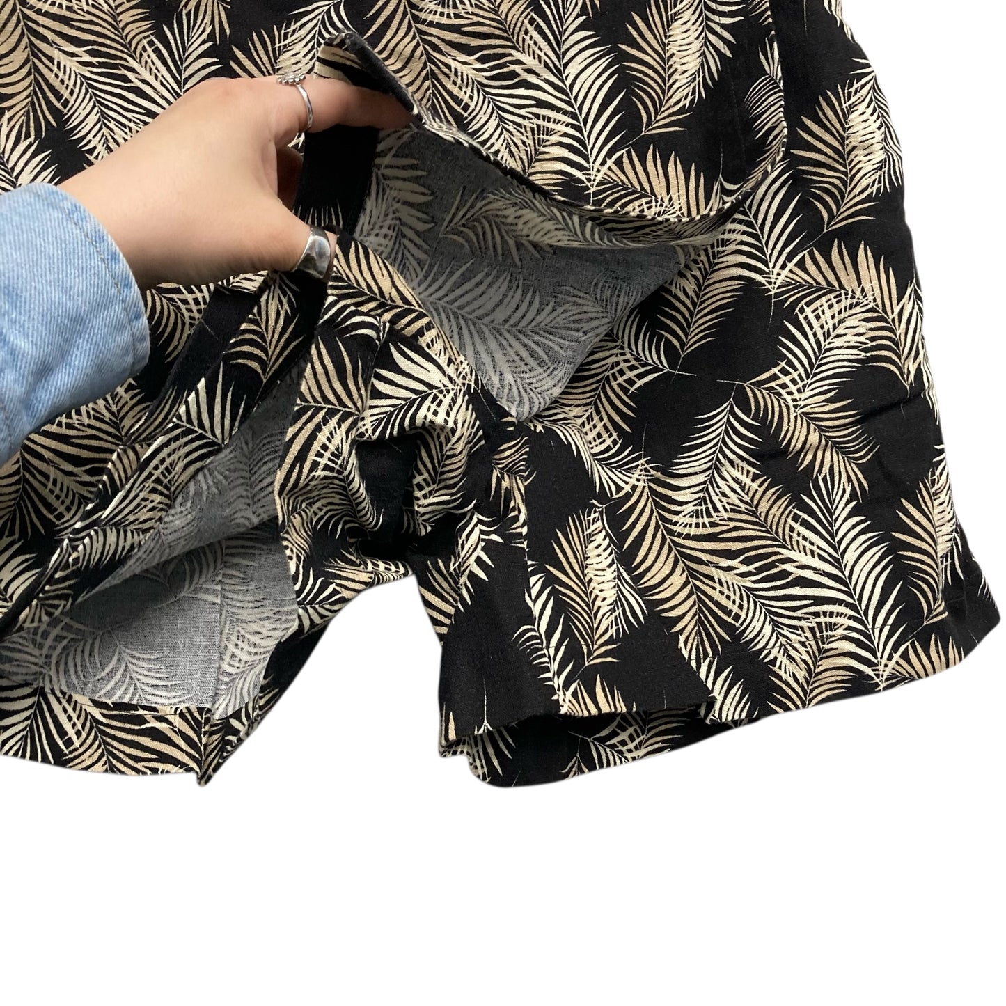 Skort By Ellen Tracy In Black & Cream, Size:8