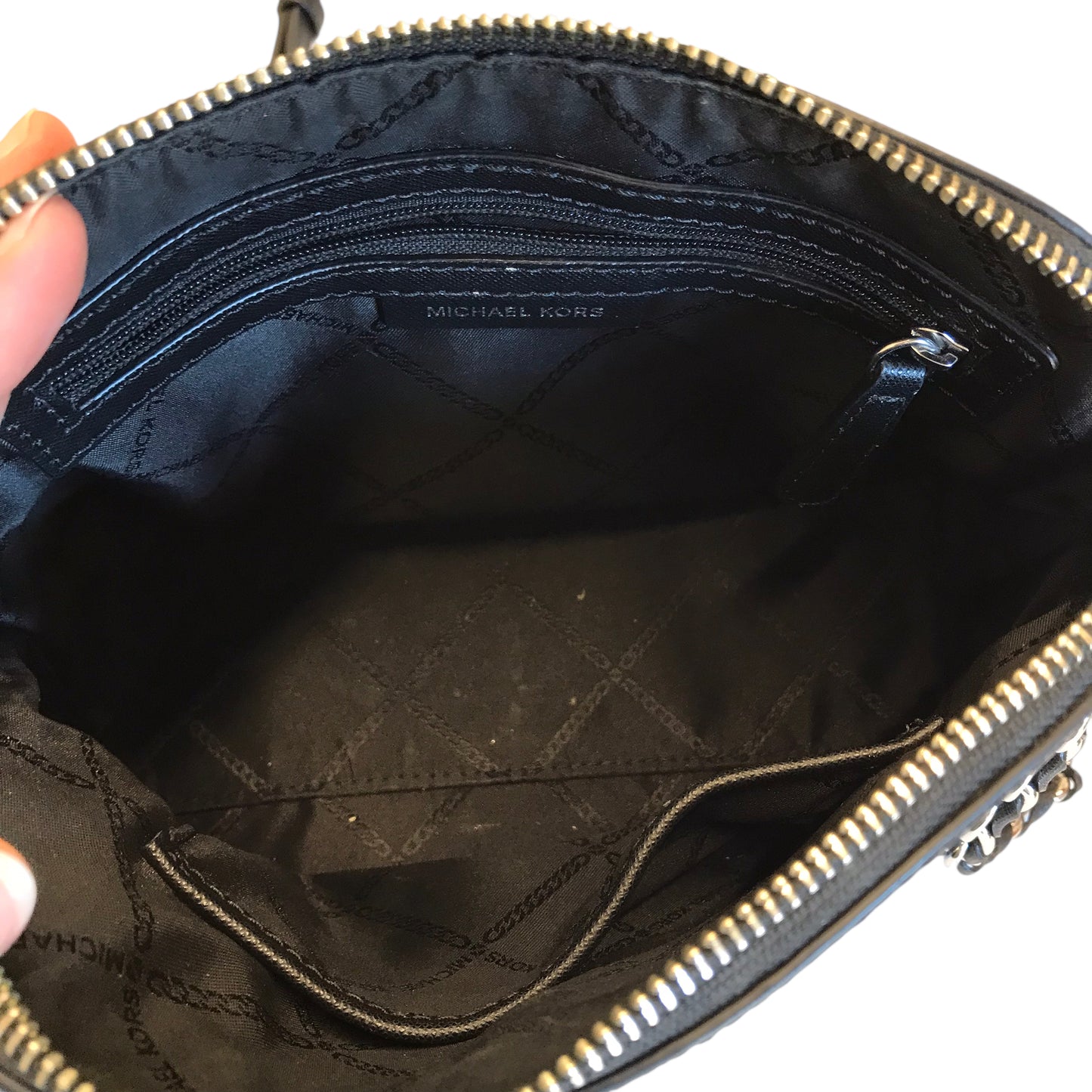 Crossbody Designer By Michael Kors In Black, Size:Medium