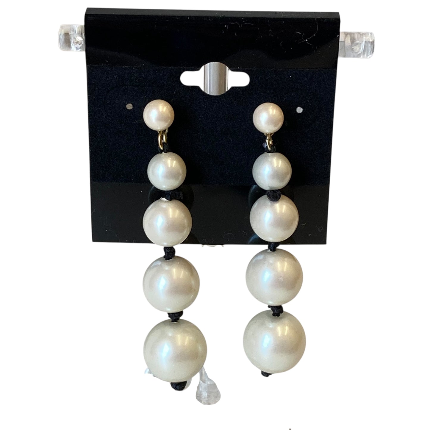 Earrings Other In White