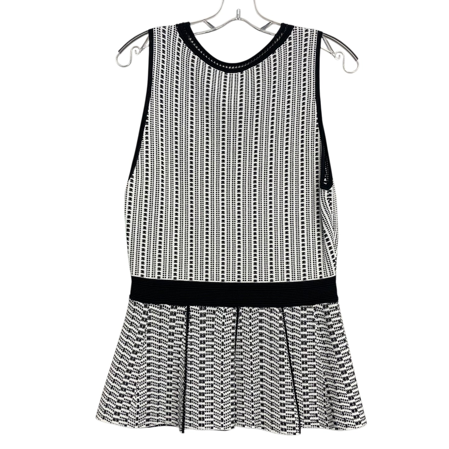 Top Sleeveless By White House Black Market In Black & White, Size:S