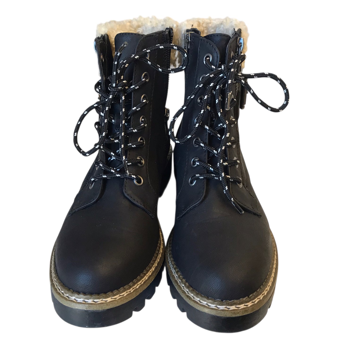 Boots Hiking By Universal Thread In Black, Size:7.5