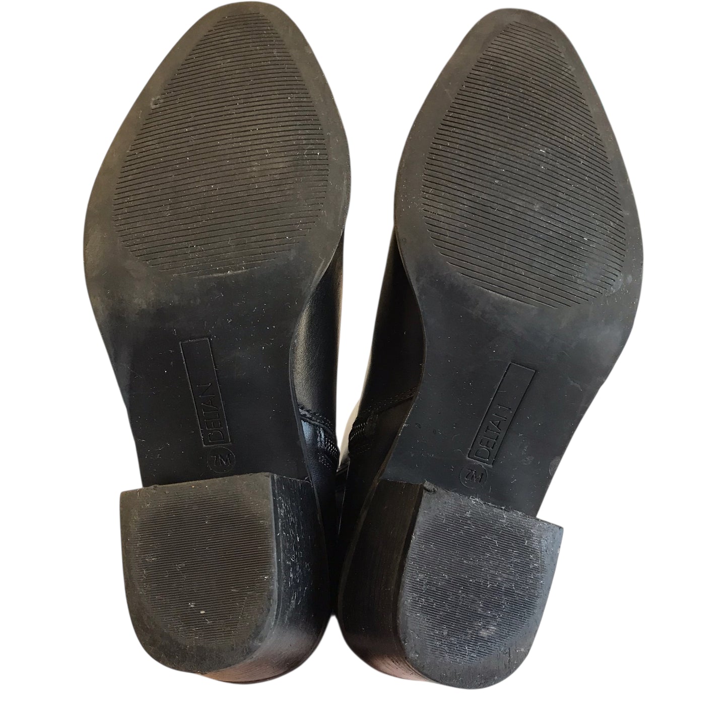 Boots Ankle Heels By Deltan In Black, Size:7