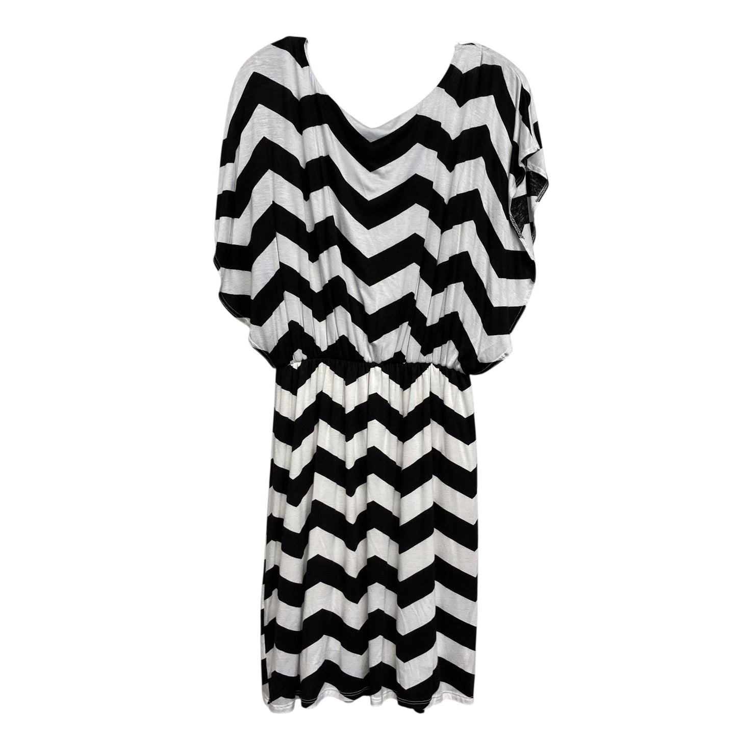 Dress Casual Short By Francesca’S In Chevron Pattern, Size:L