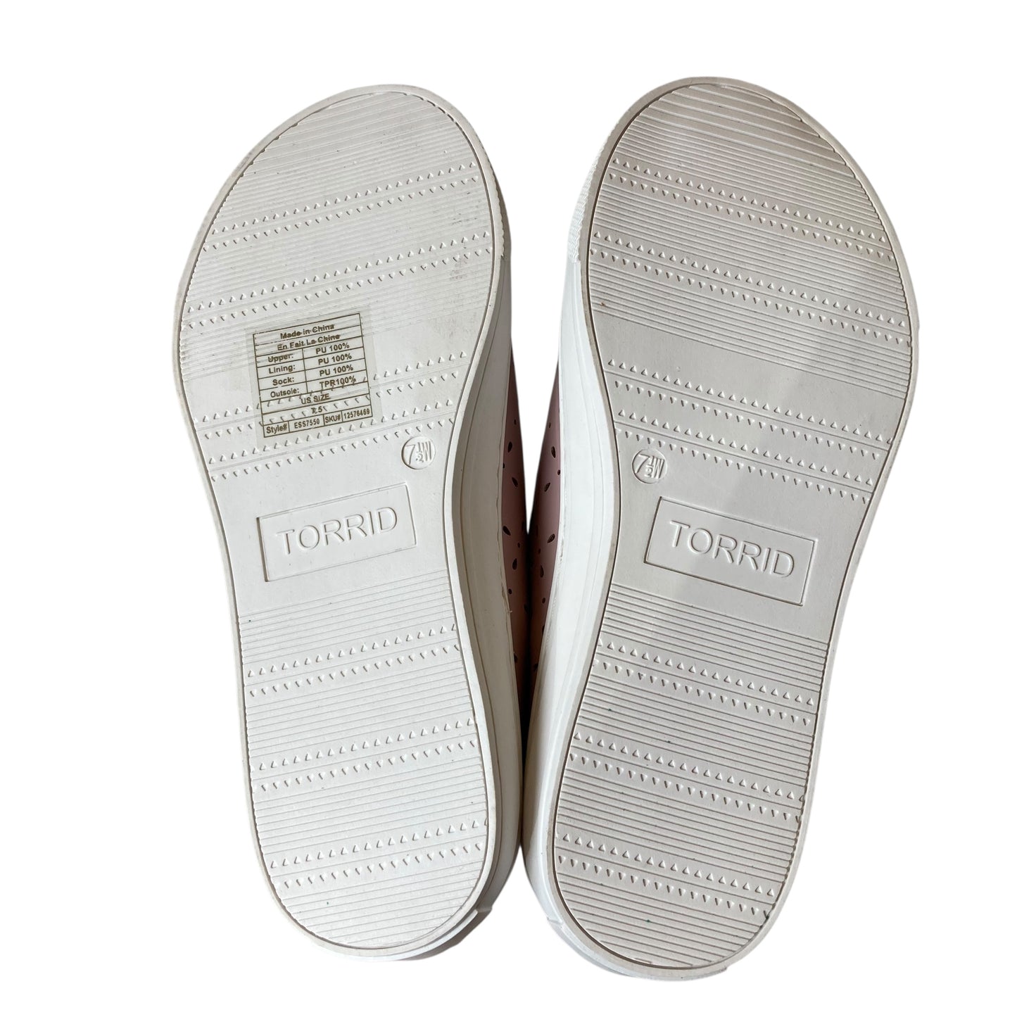 Shoes Sneakers By Torrid In Pink, Size:7.5