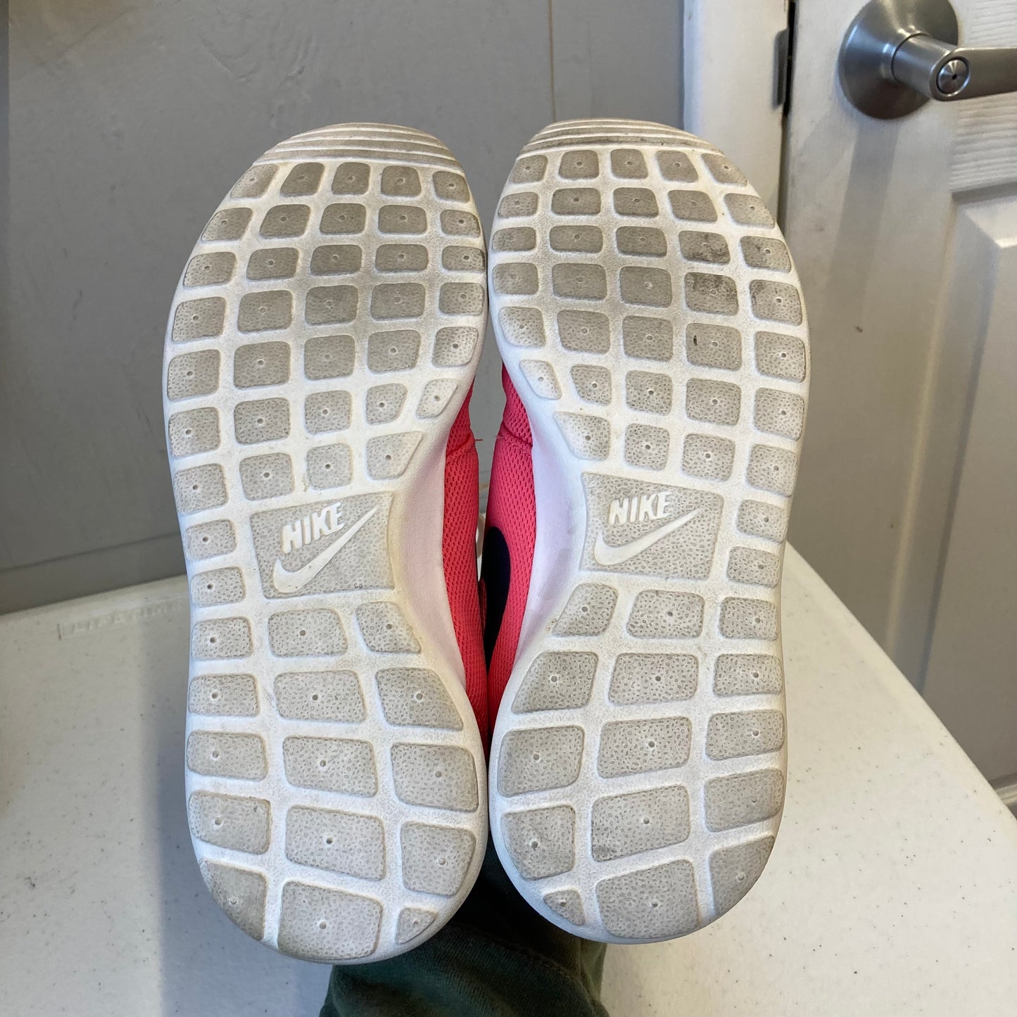 Shoes Athletic By Nike In Pink, Size:8