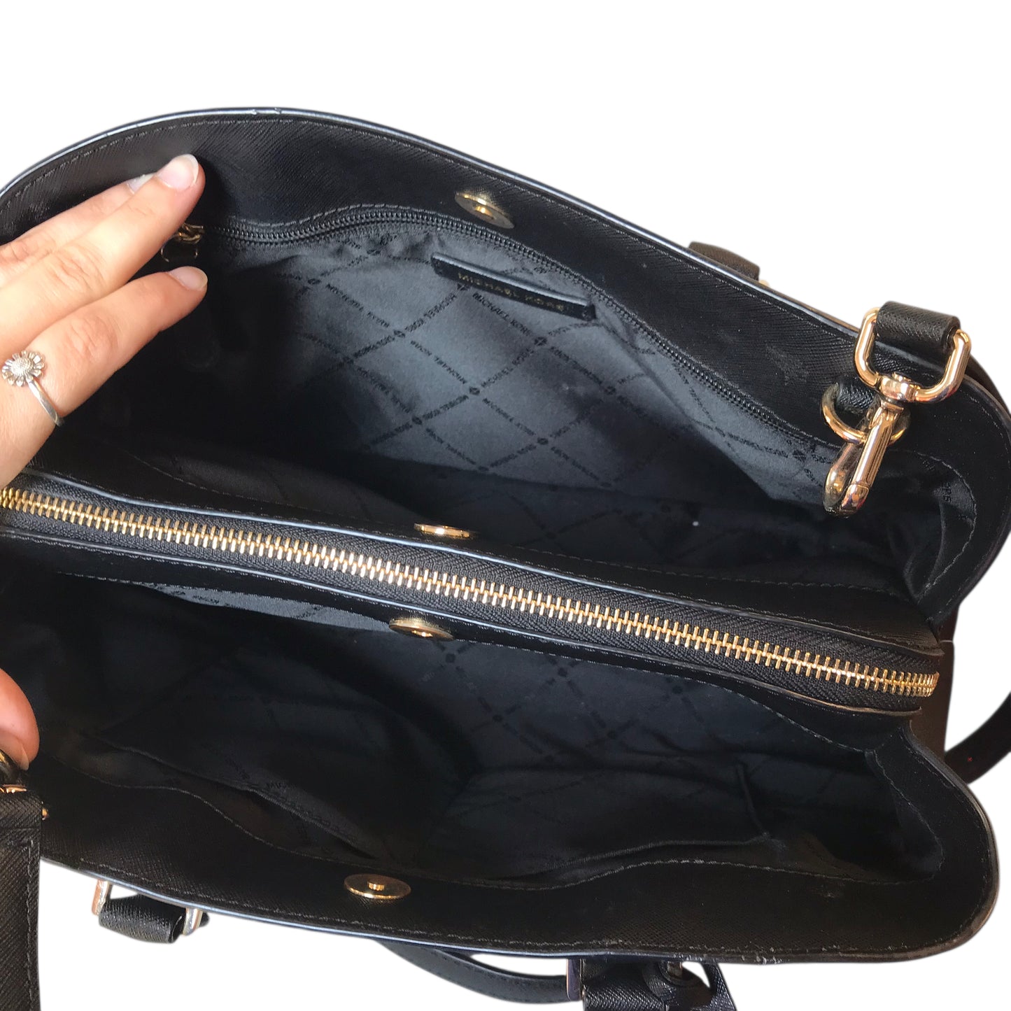 Handbag Designer By Michael Kors In Black, Size:Large
