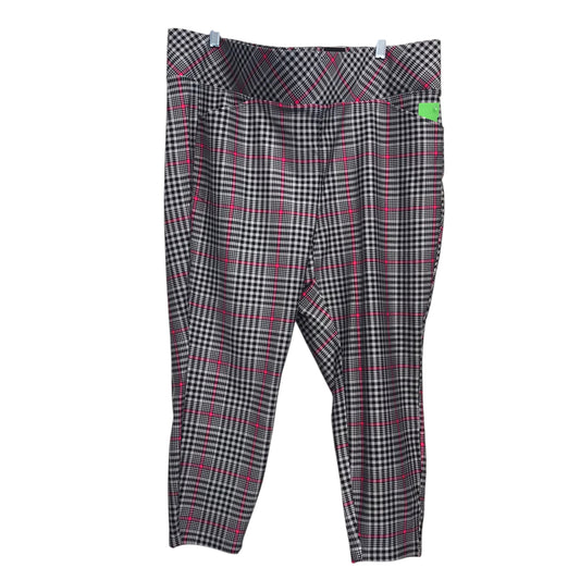 Capris By Torrid In Plaid Pattern, Size:24