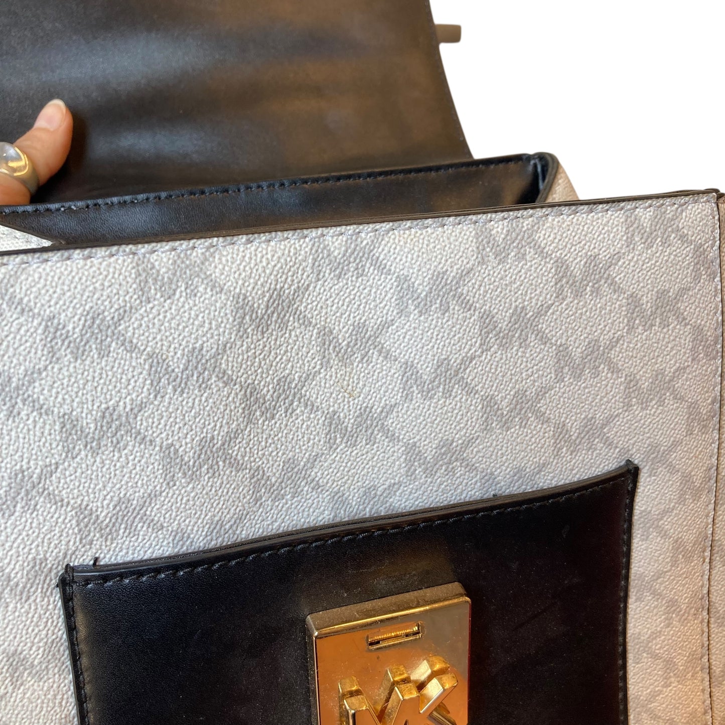 Backpack Designer By Michael Kors In Black & White, Size:Small