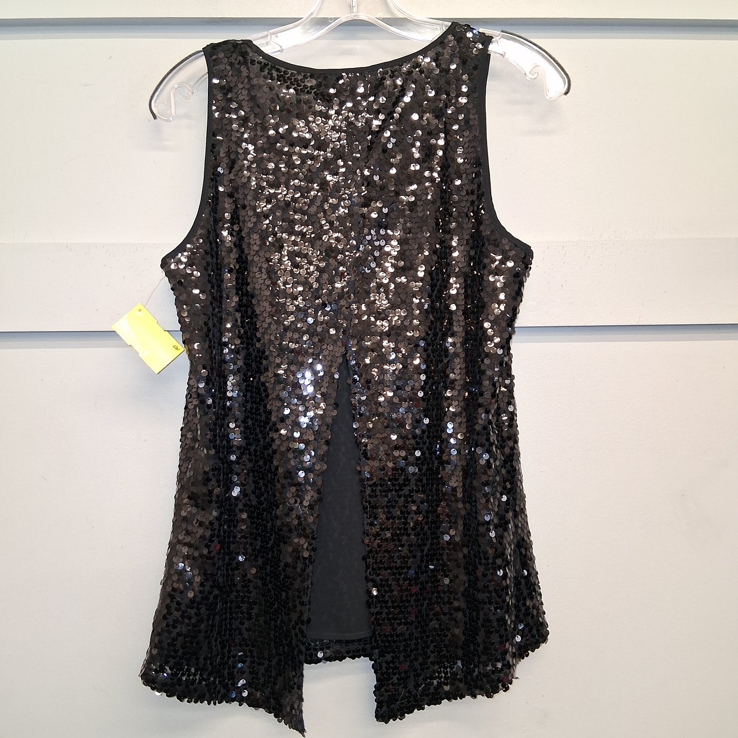 Top Sleeveless By Express In Black, Size:S
