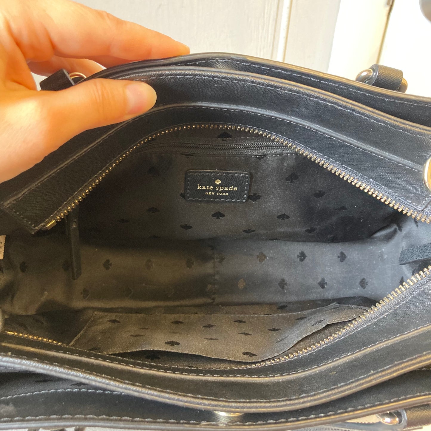 Handbag Designer By Kate Spade In Black, Size:Medium