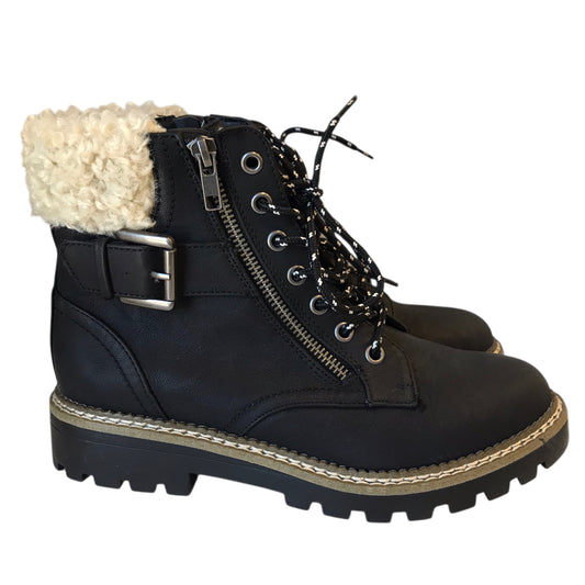 Boots Hiking By Universal Thread In Black, Size:7.5