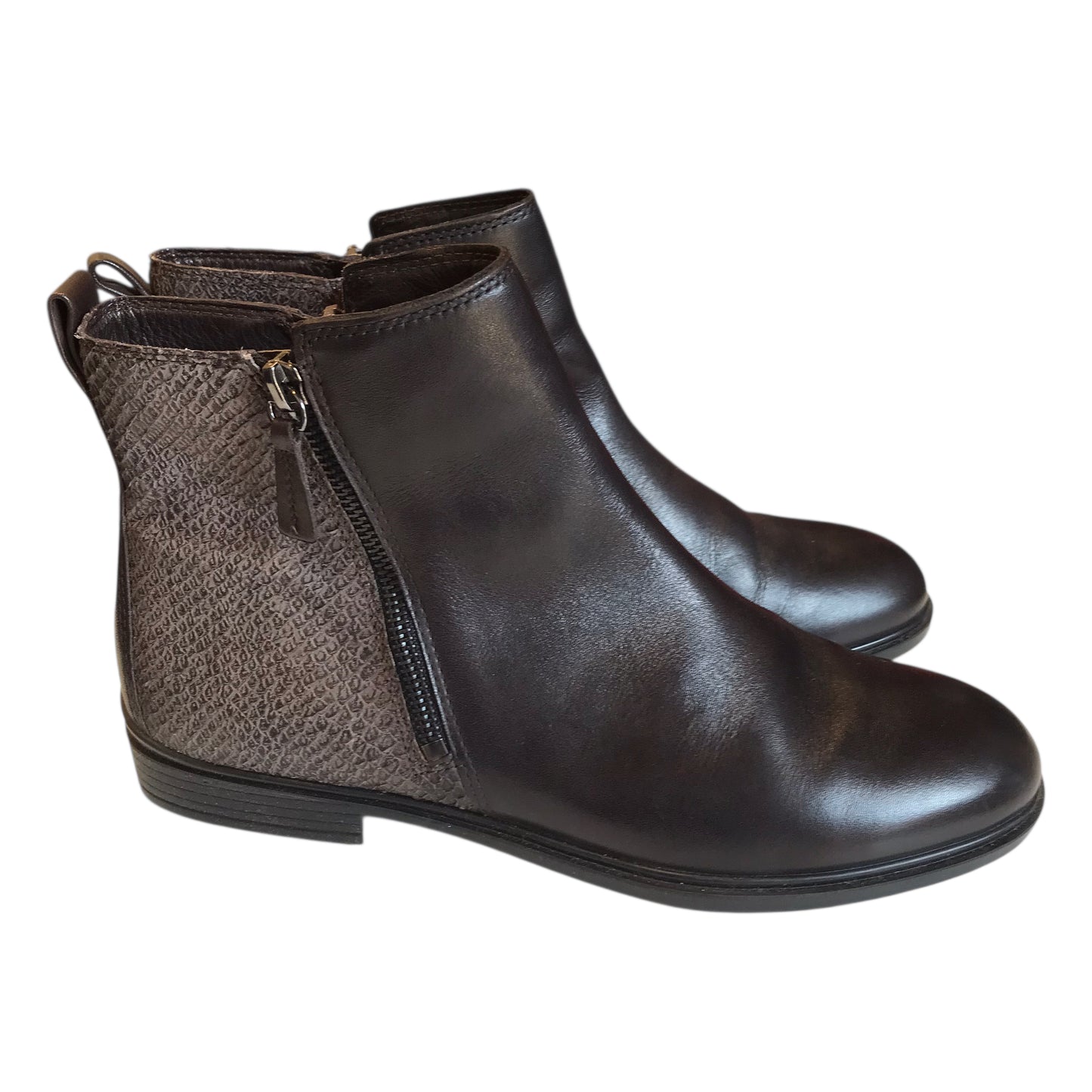 Boots Ankle Flats By Ecco In Brown, Size:8.5