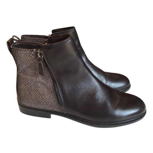 Boots Ankle Flats By Ecco In Brown, Size:8.5