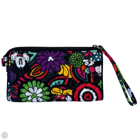 Wristlet By Vera Bradley, Size: Medium