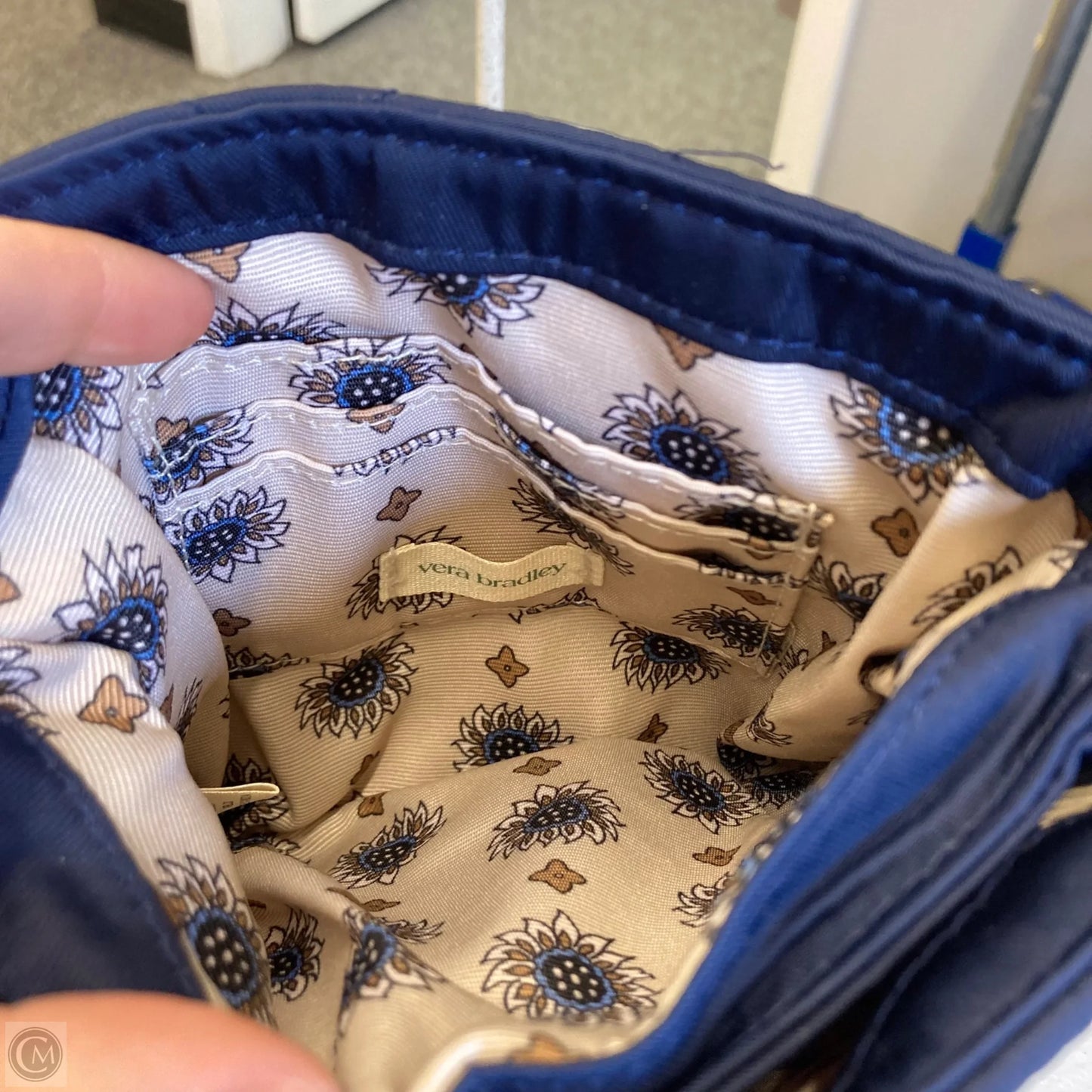 Handbag By Vera Bradley, Size: Small