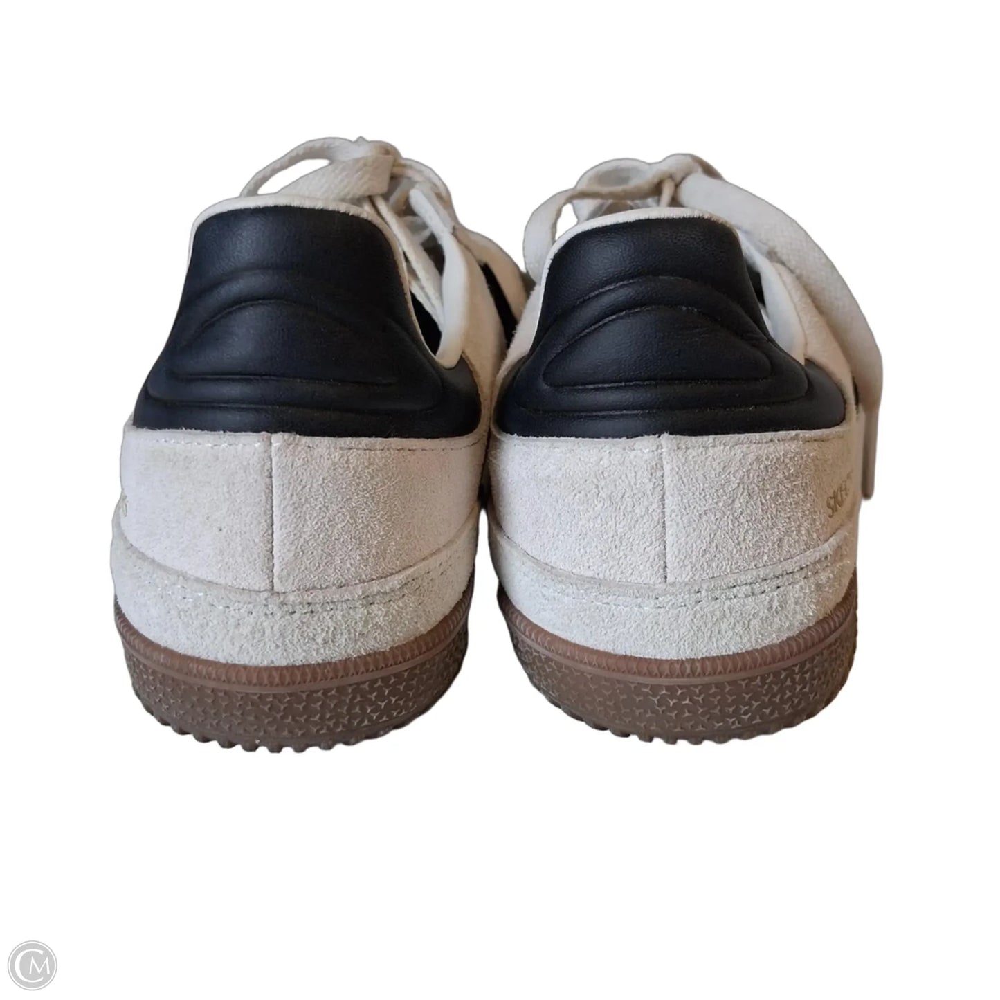 Shoes Sneakers By Skechers In White, Size: 8.5