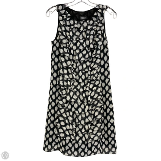 Dress Casual Short By Adrianna Papell In Black & White, Size: M