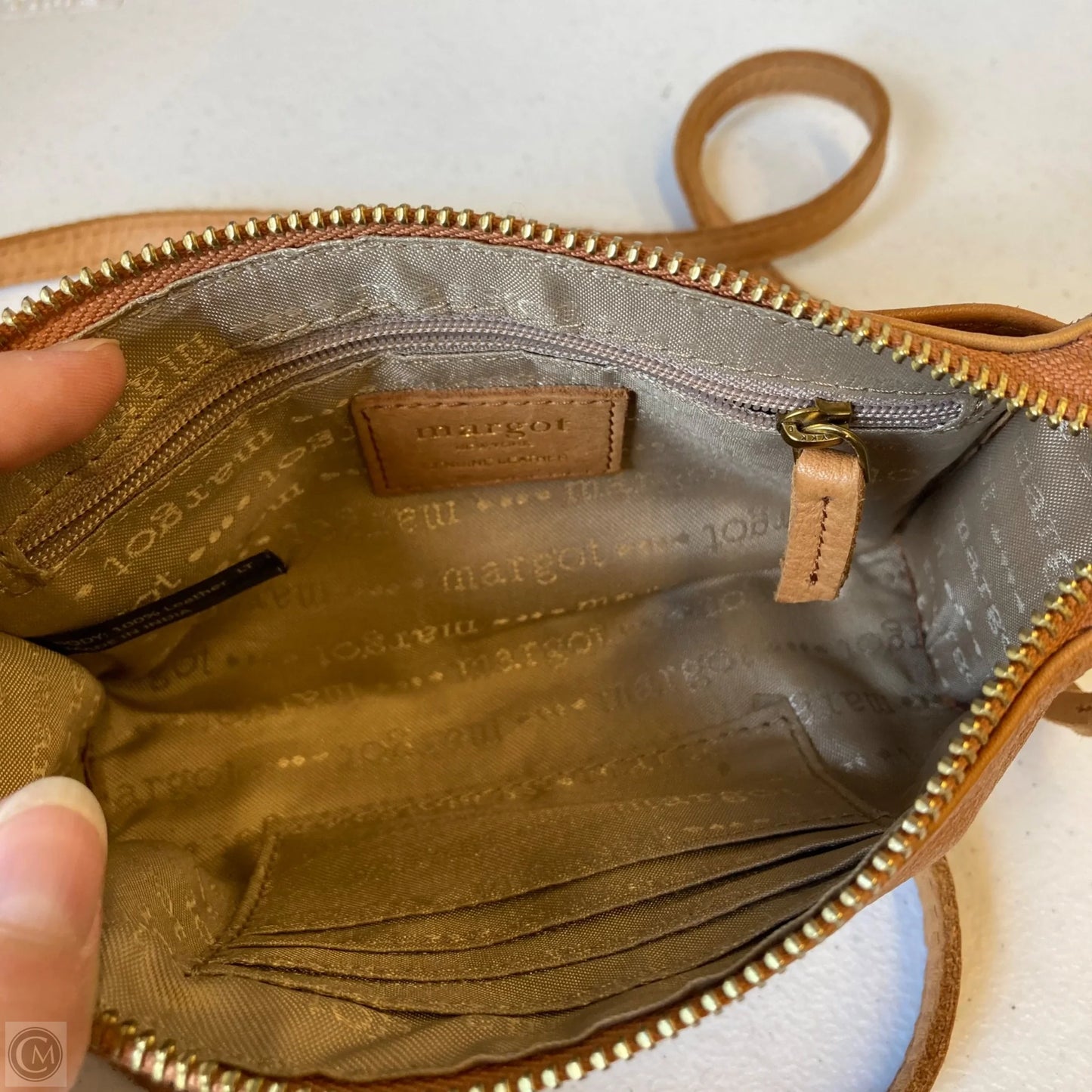 Crossbody By Margot, Size: Small