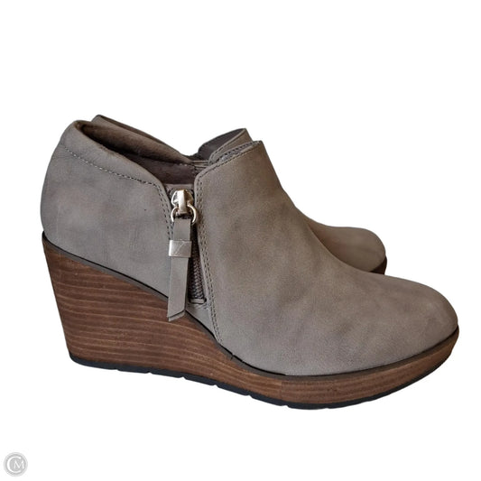 Shoes Heels Wedge By Dr Scholls In Taupe, Size: 6