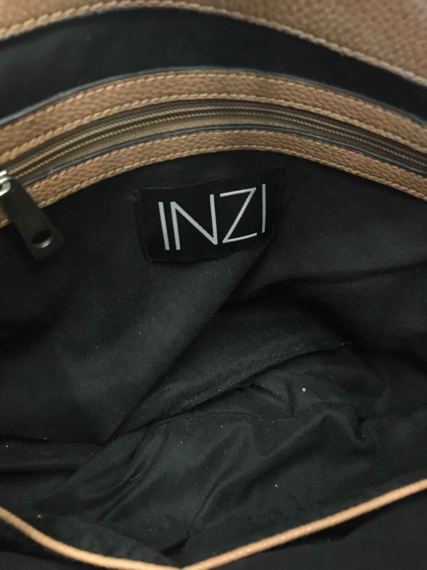 Handbag By Inzi Size: Large
