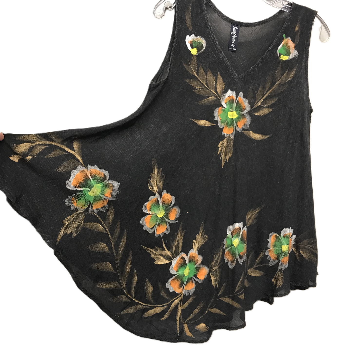 Floral Print Top Sleeveless By Sunflower, Size: Onesize