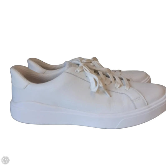 Shoes Sneakers By kizik In White, Size: 10