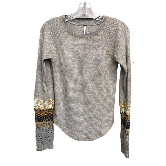 Top Long Sleeve By Free People In Grey, Size: S