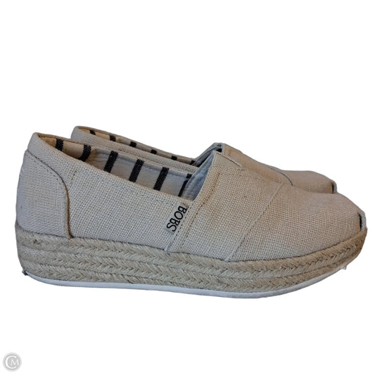 Shoes Flats By Bobs In Beige, Size: 7