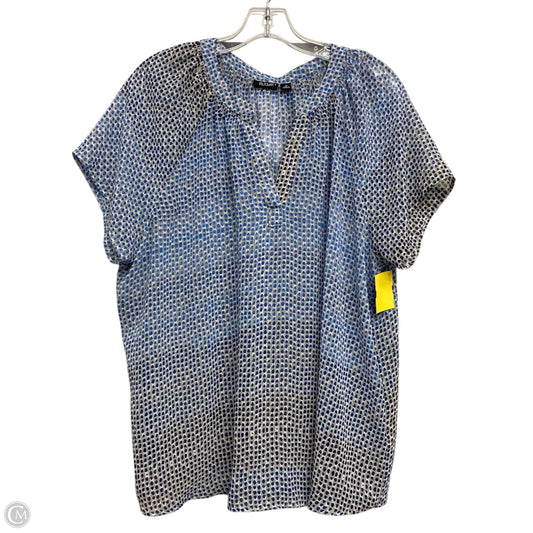 Top Short Sleeve By Ana In Blue & White, Size: 1x