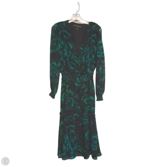 Dress Casual Short By White House Black Market In Black & Green, Size: S