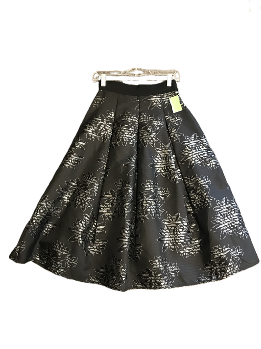 Skirt Midi By White House Black Market  Size: 00