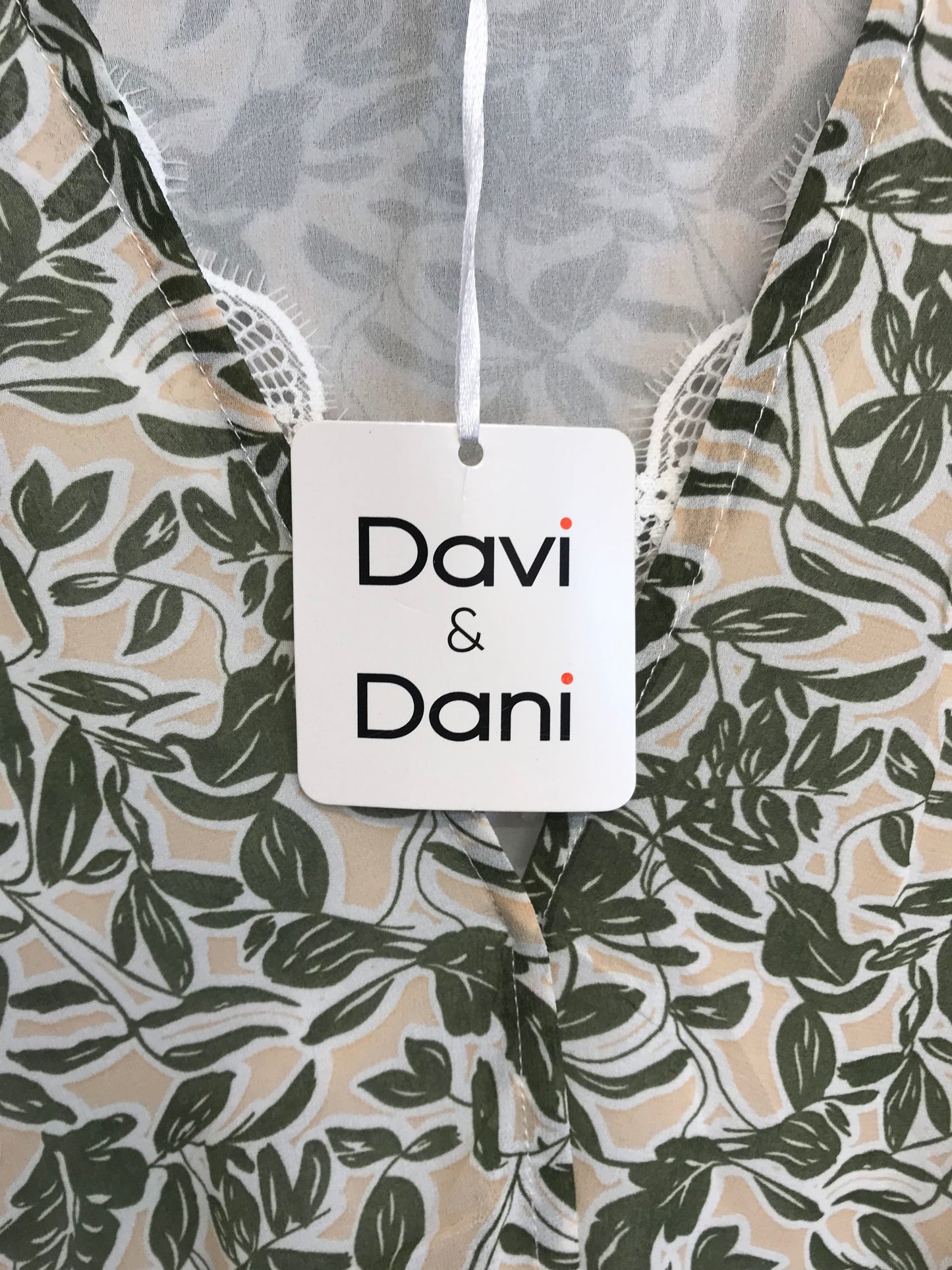 Top Long Sleeve By Davi & Dani  Size: L