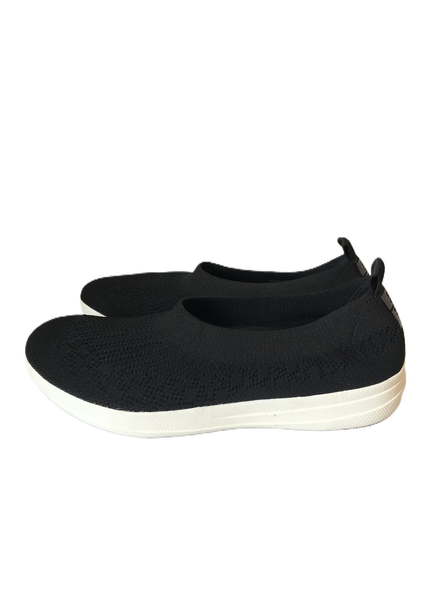 Black Shoes Flats By Fitflop, Size: 9