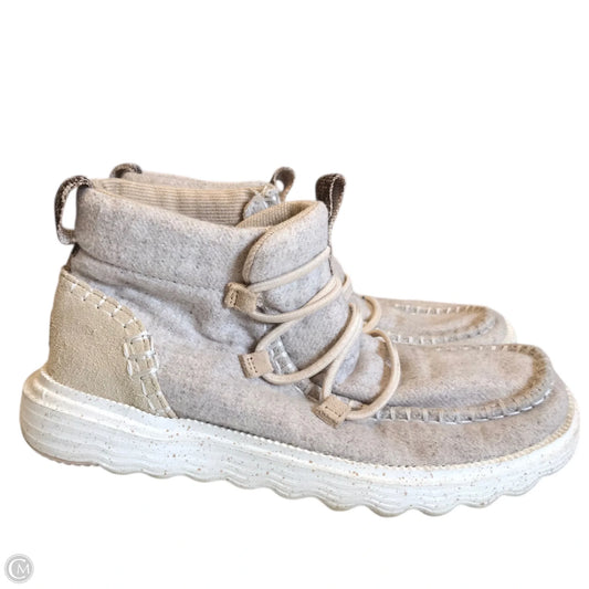 Boots Ankle Flats By Hey Dude In Tan, Size: 7