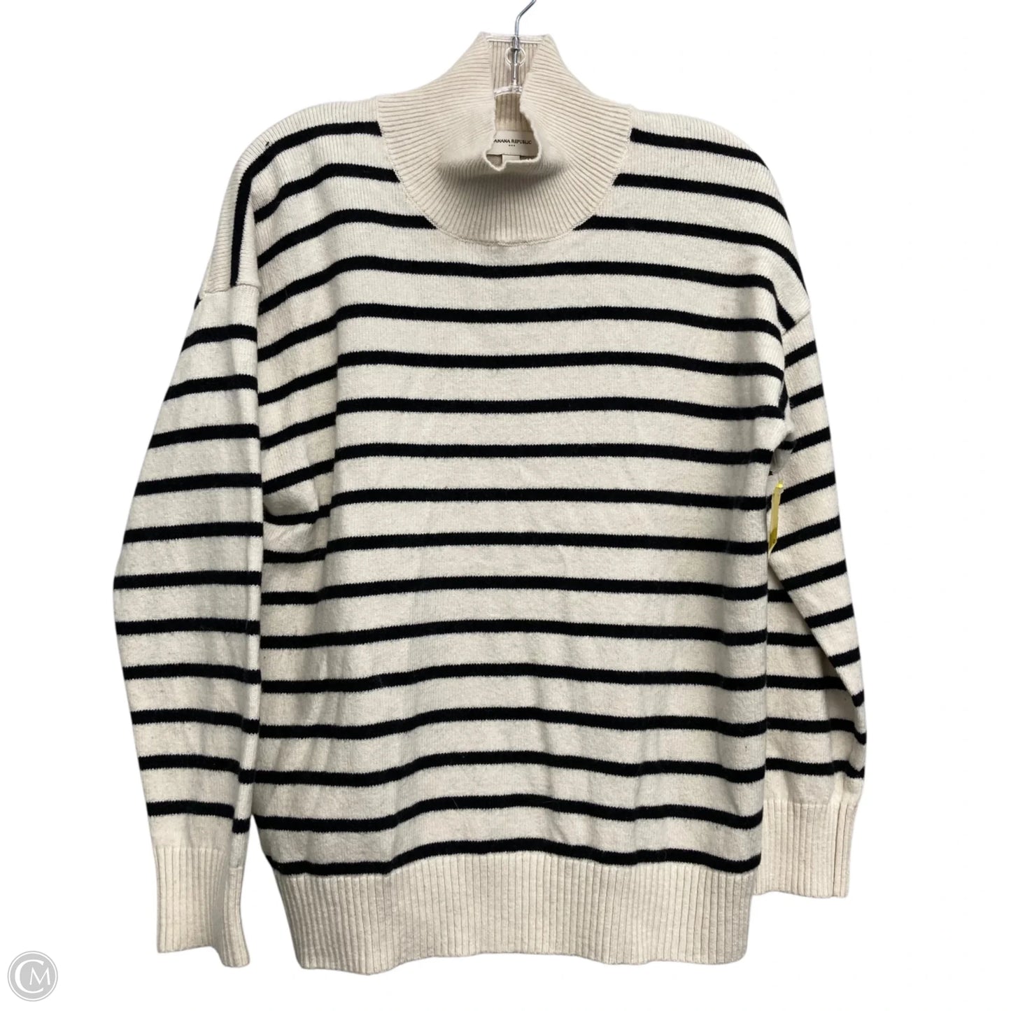 Sweater By Banana Republic In Striped Pattern, Size: M