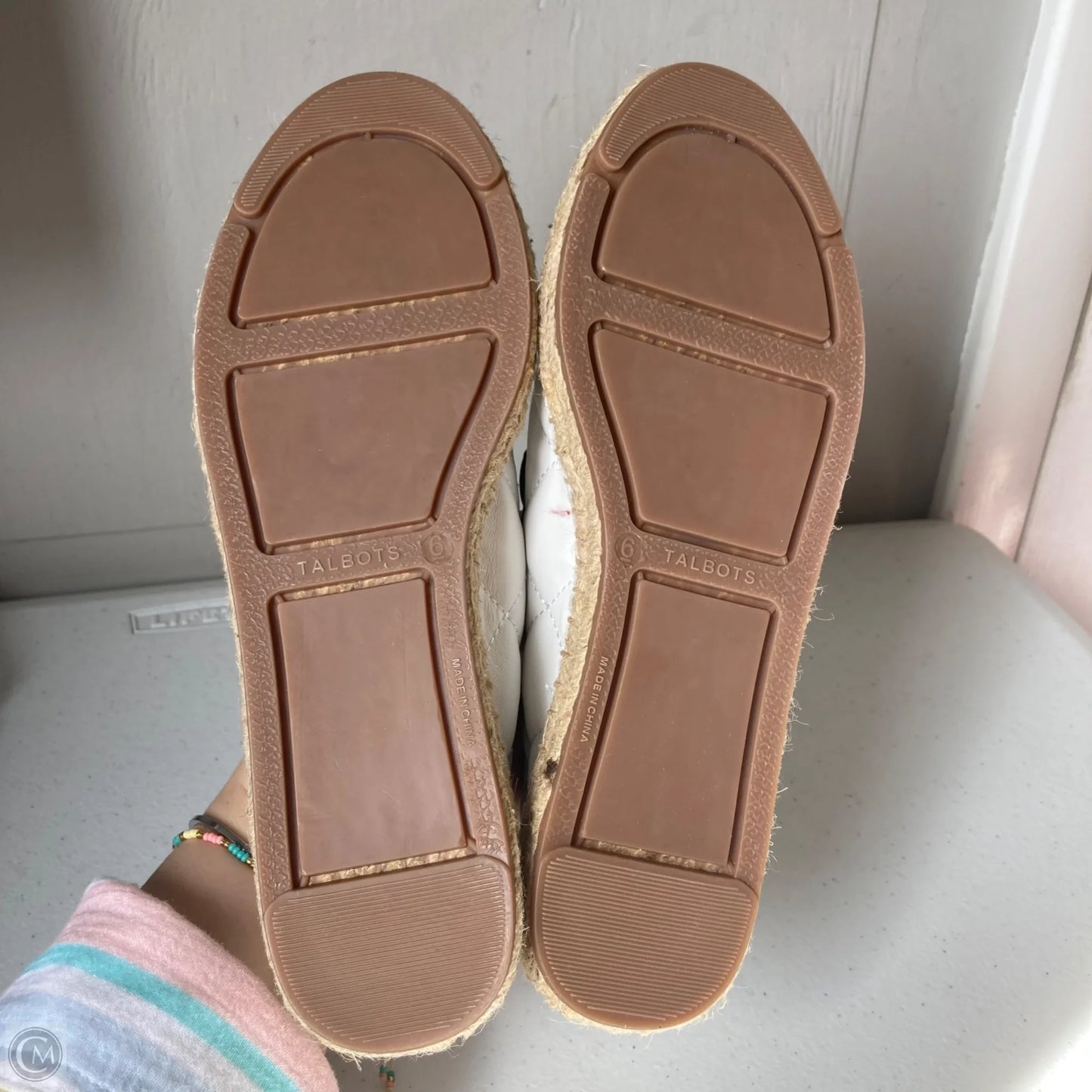 Shoes Flats By Talbots In White, Size: 6