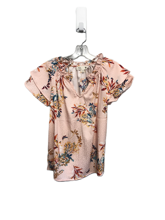 Floral Print Top Short Sleeve By Maven Size: S