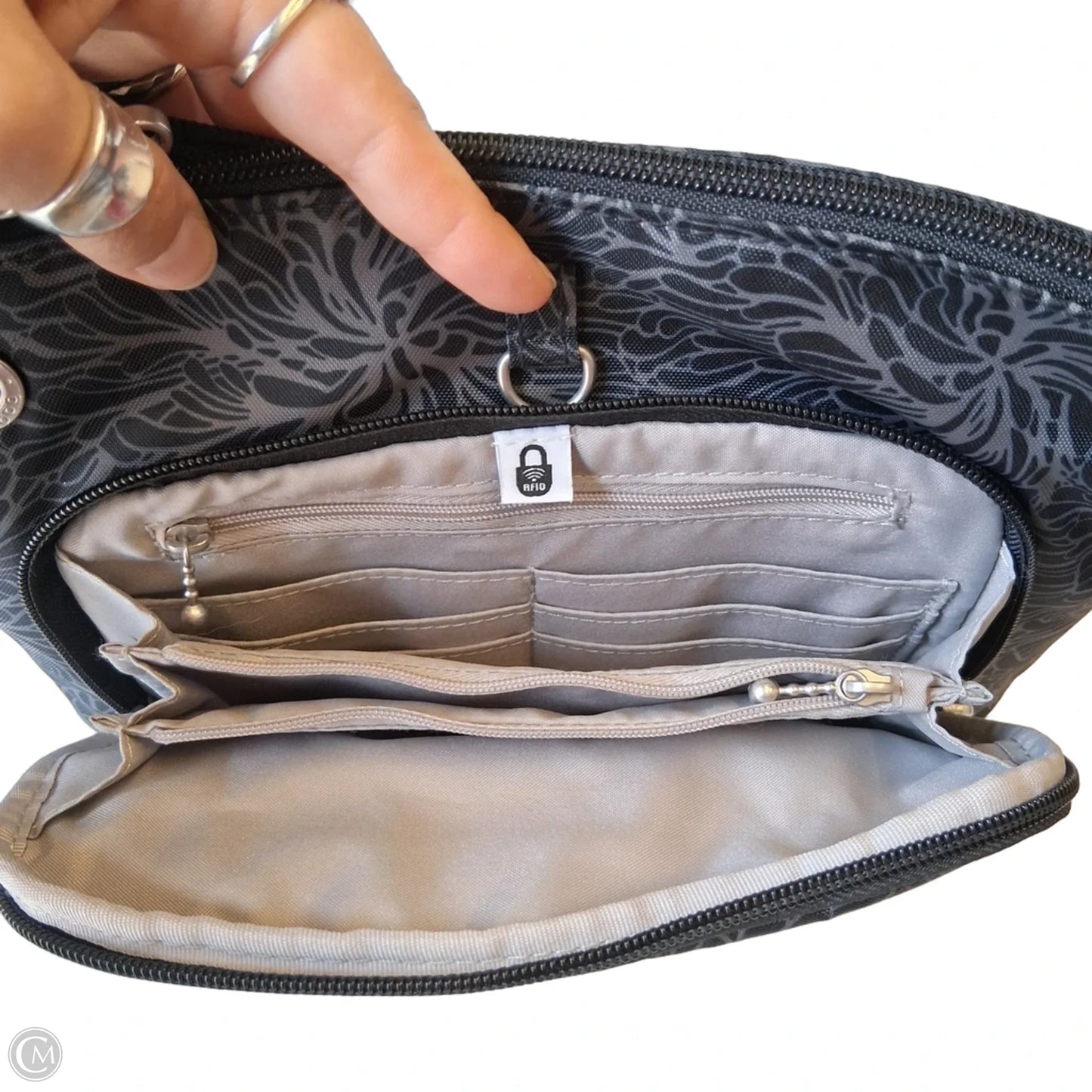 Crossbody By Baggallini, Size: Medium