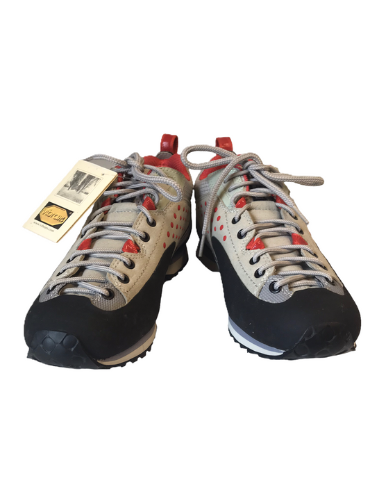 Shoes Athletic By Montrail Size: 9.5