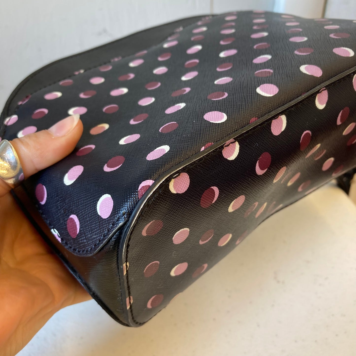 Crossbody Designer By Kate Spade In Black & Pink, Size:Small