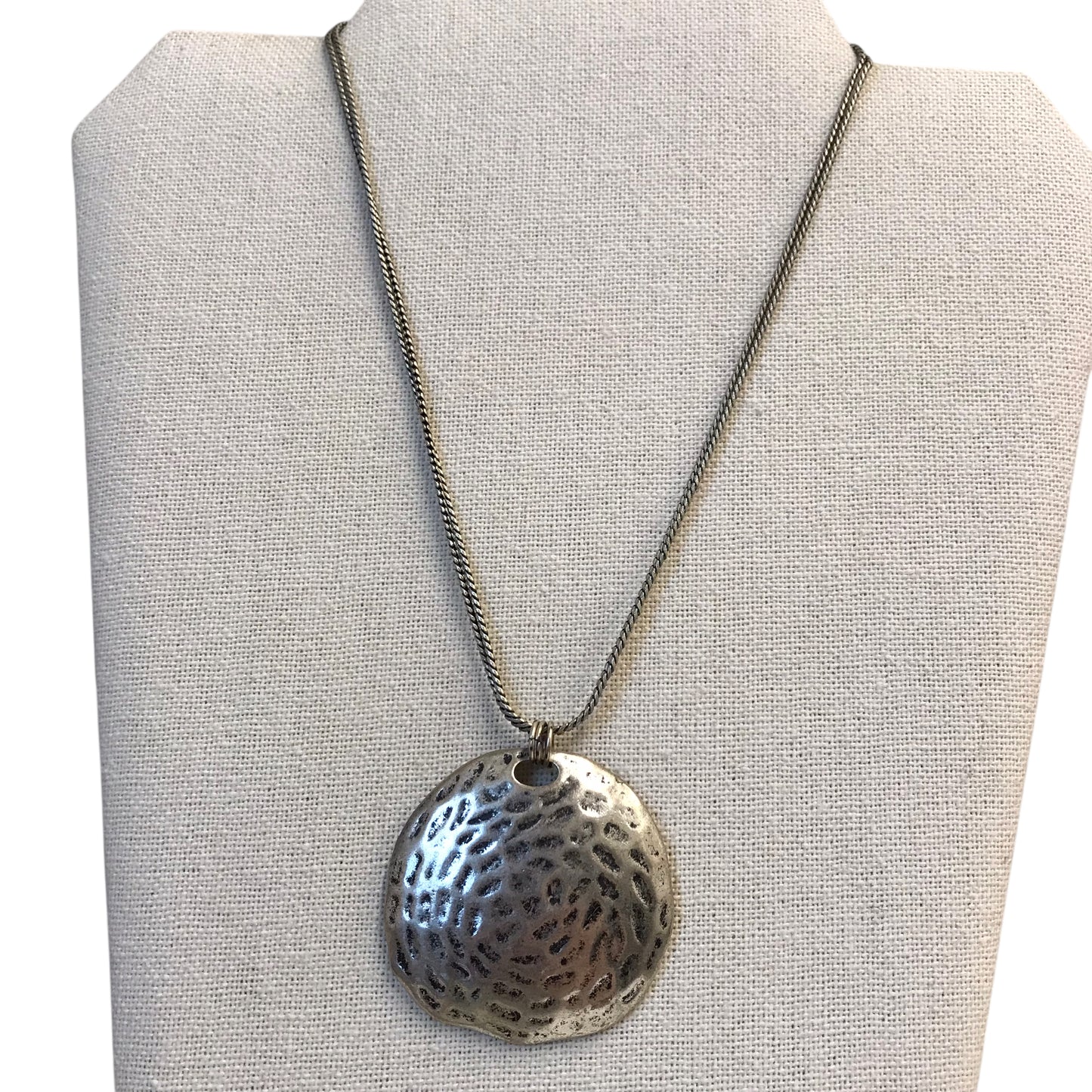 NECKLACE STATEMENT in SILVER