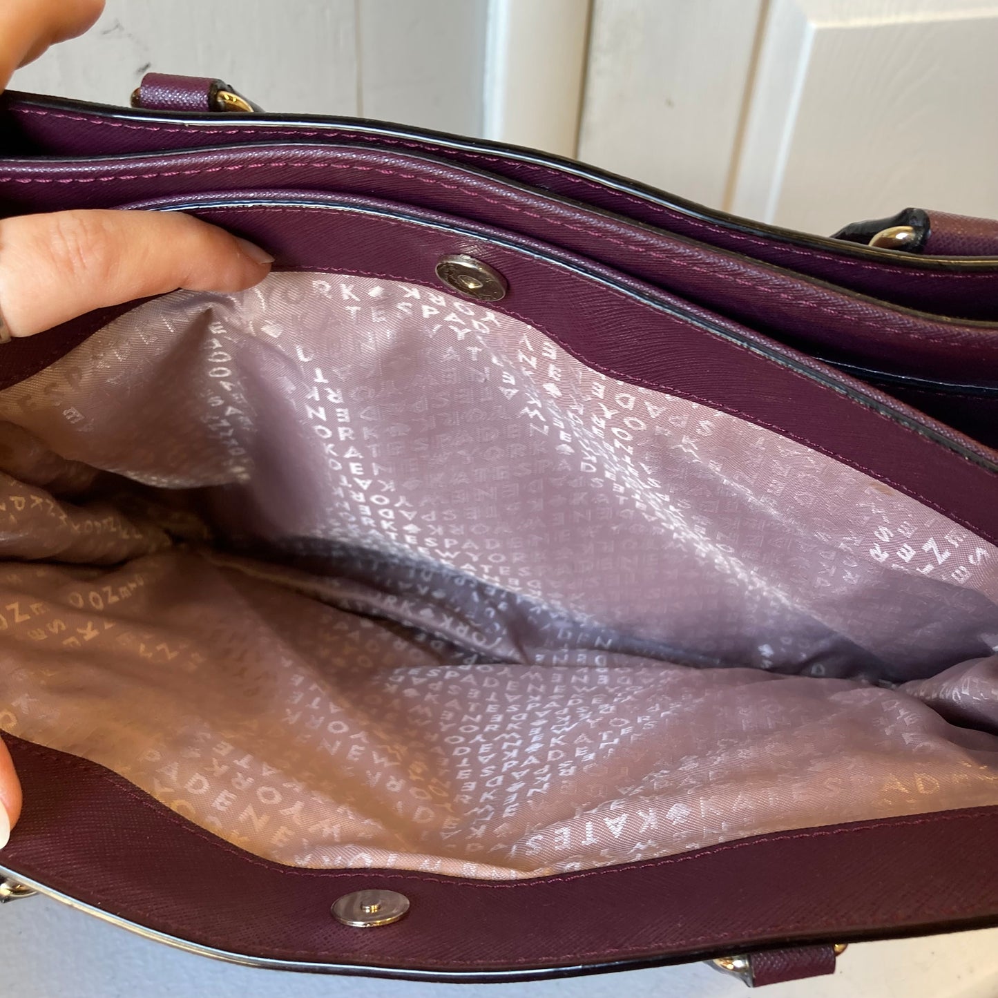 Crossbody Designer By Kate Spade In Maroon, Size:Medium