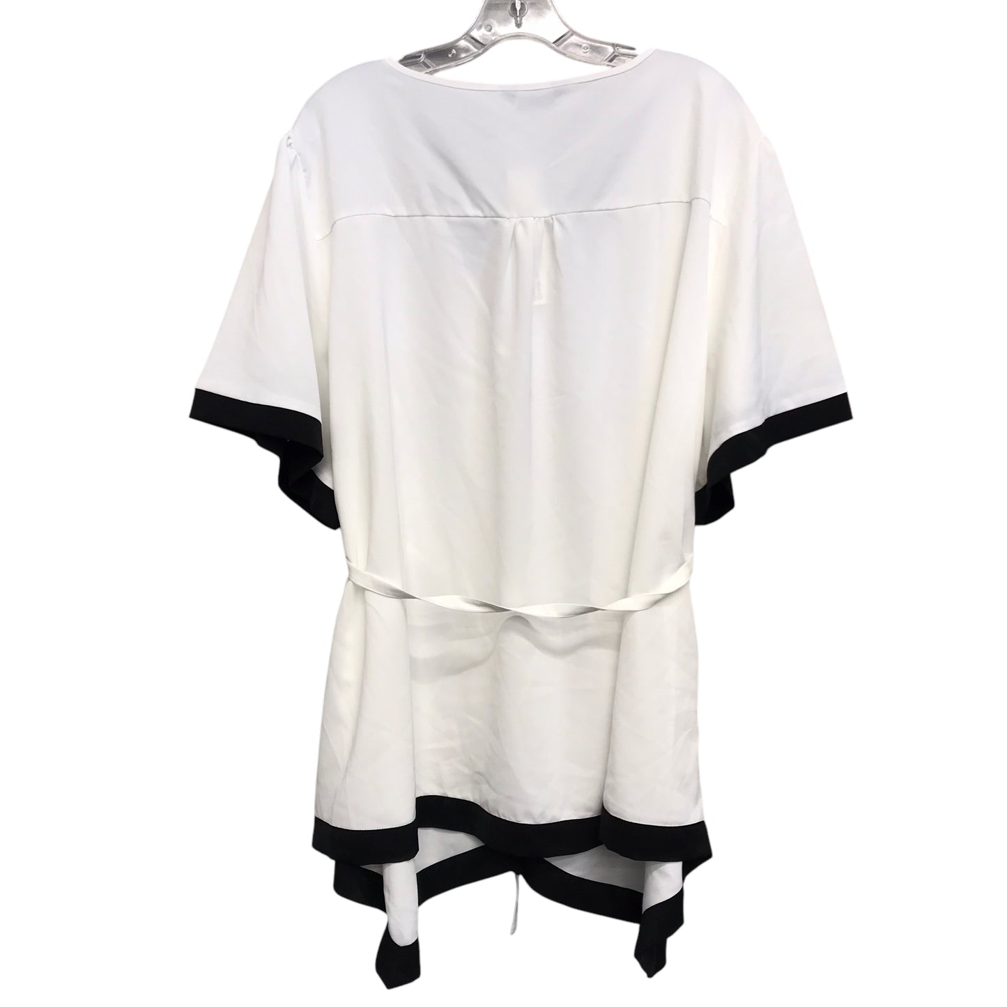 Top Ss By Bloomchic In White, Size:3X