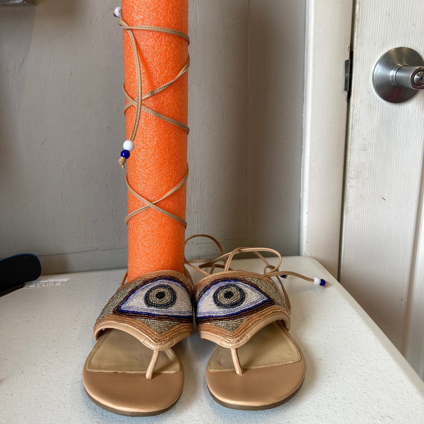 Sandals Flats By Katy Perry In Tan, Size:5.5
