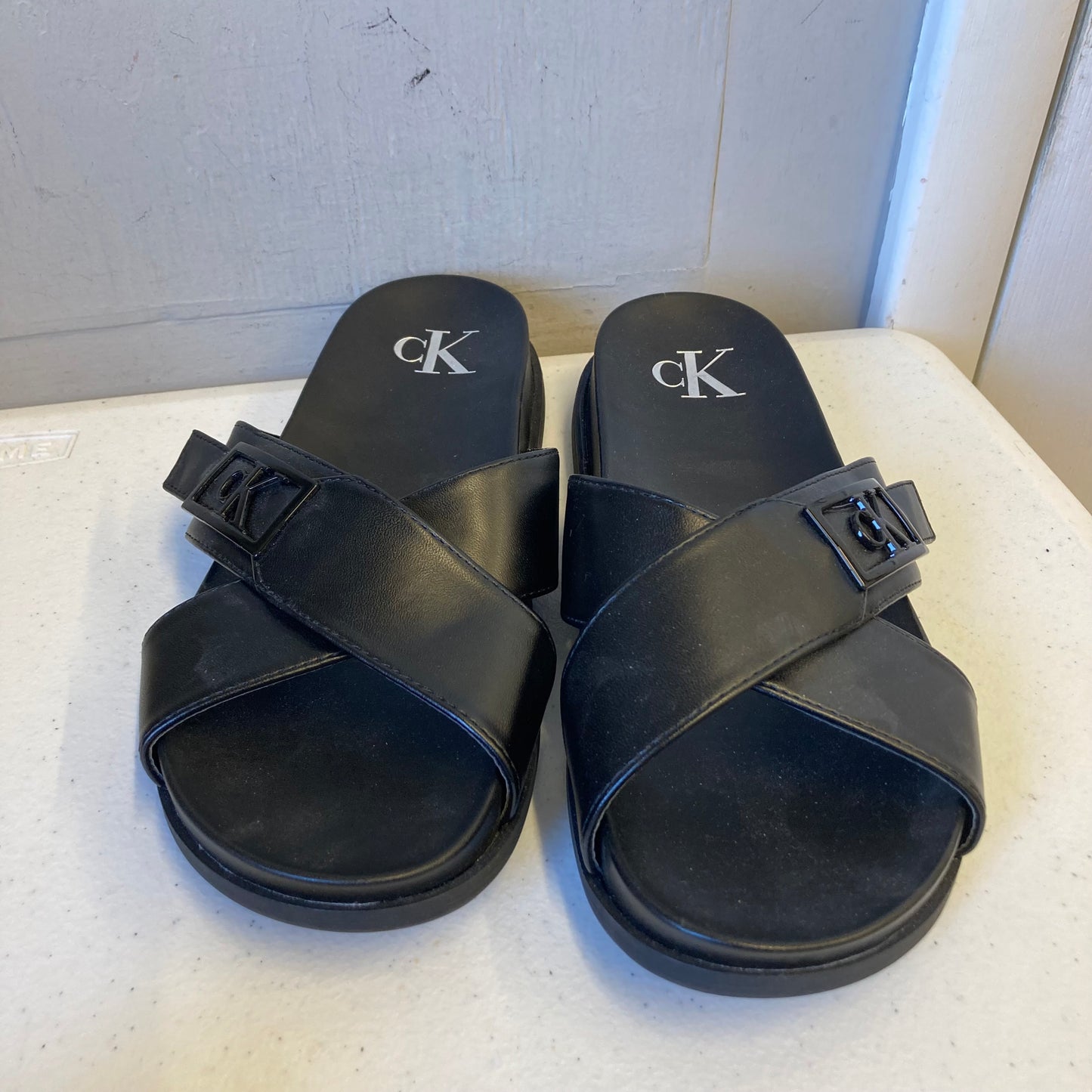 Sandals Flats By Calvin Klein In Black, Size:8