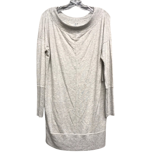 Dress Casual Short By Athleta In Grey, Size:Mp